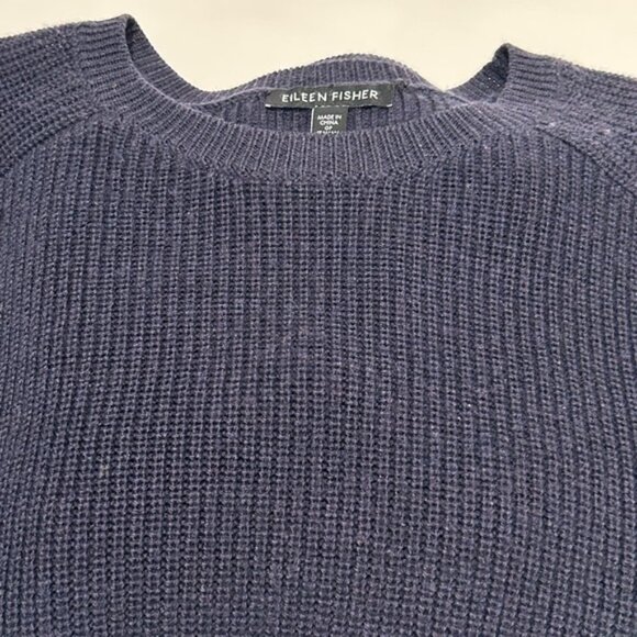 Eileen Fisher Women’s 100% Italian Fine Merino Wool Ribbed Sweater Navy, Sz Med - Picture 4 of 7
